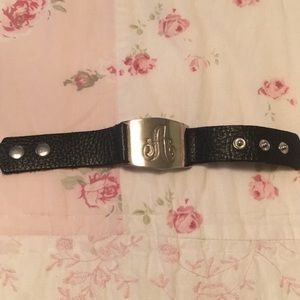 Sterling silver monogram A bracelet